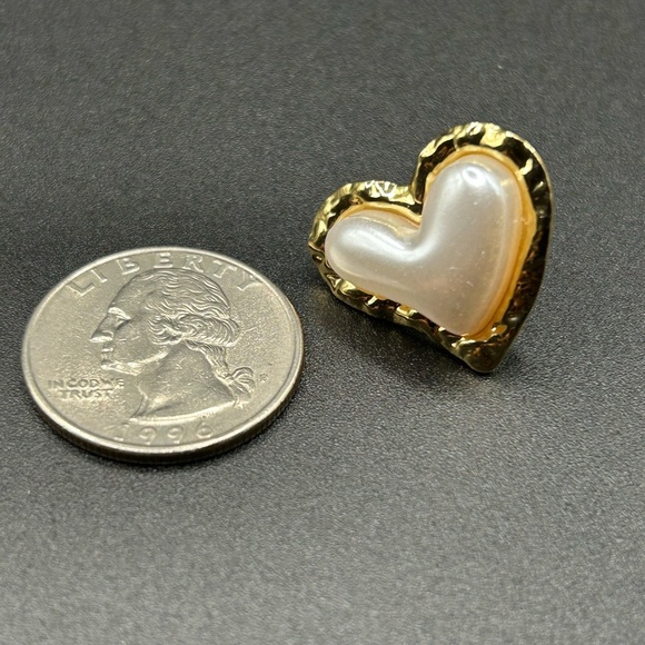 Gold Heart Earrings with Pearl Center – Classic Studs - Picture 4 of 4
